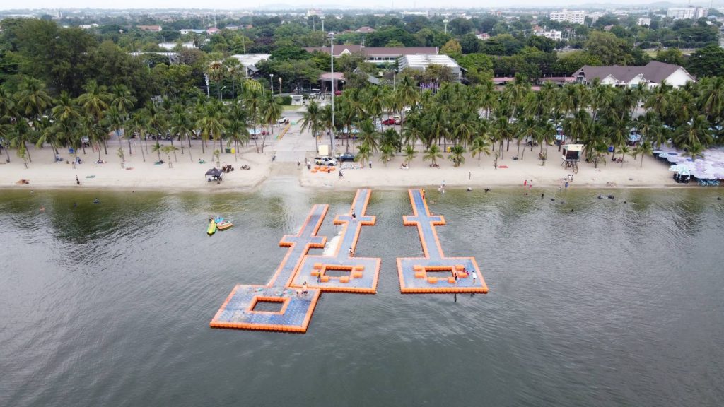 แวะไปกันหรือยัง แลนด์มาร์คใหม่ ชายหาด