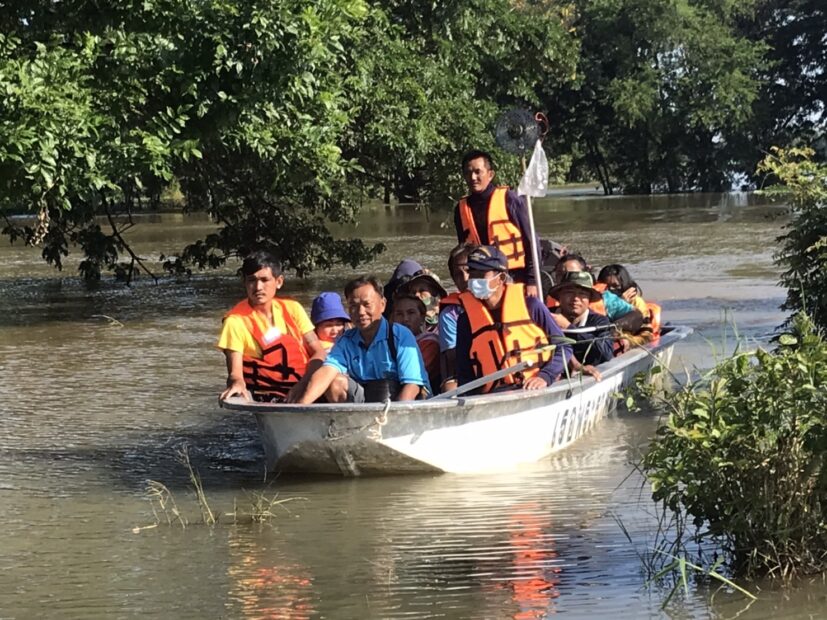 “เจ้าท่า” ตั้งศูนย์อำนวยการ 9 จุด ช่วยเหลือผู้ประสบน้ำท่วมต่อเนื่อง | เดลินิวส์